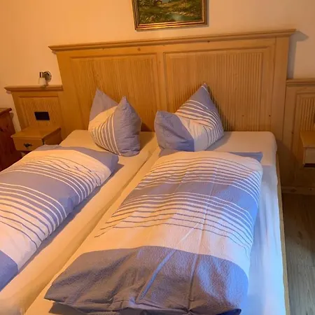 Gaestehaus Brigitte Vendégház Garmisch-Partenkirchen