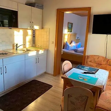 Affittacamere Gaestehaus Brigitte 3*